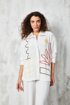 A wholesale clothing model wears fan10387-white-embroidered-shirt, Turkish wholesale Shirt of First Angels