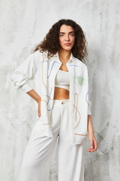 A wholesale clothing model wears fan10428-white-embroidered-shirt, Turkish wholesale Shirt of First Angels