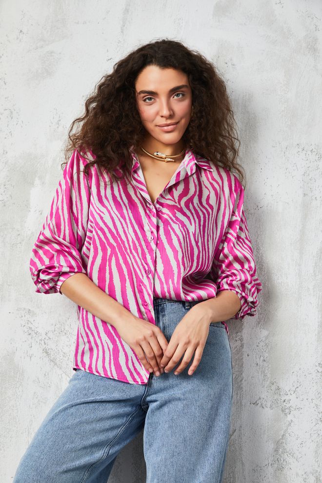 First Angels Chemise Fuchsia À Col En V Et Motif Zèbre Vêtements en gros Décontracté