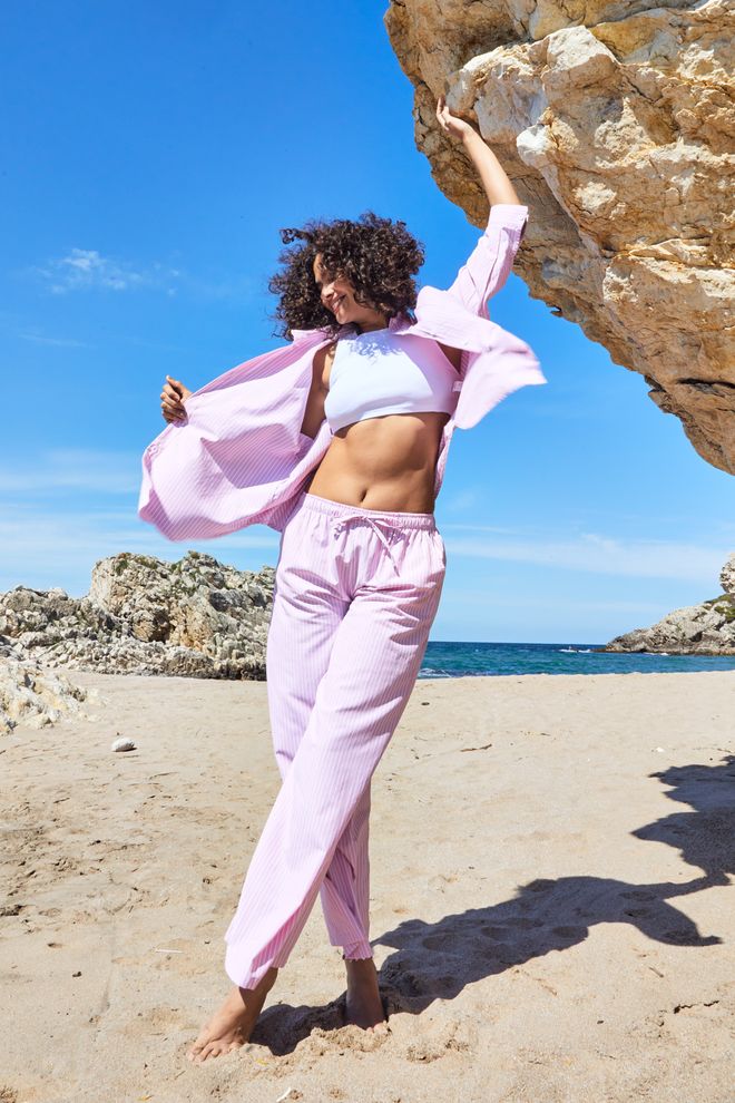 First Angels Roze Elastische Breed Gesneden Gestreepte Broek Met Lage Taille Groothandel Kleding Casual