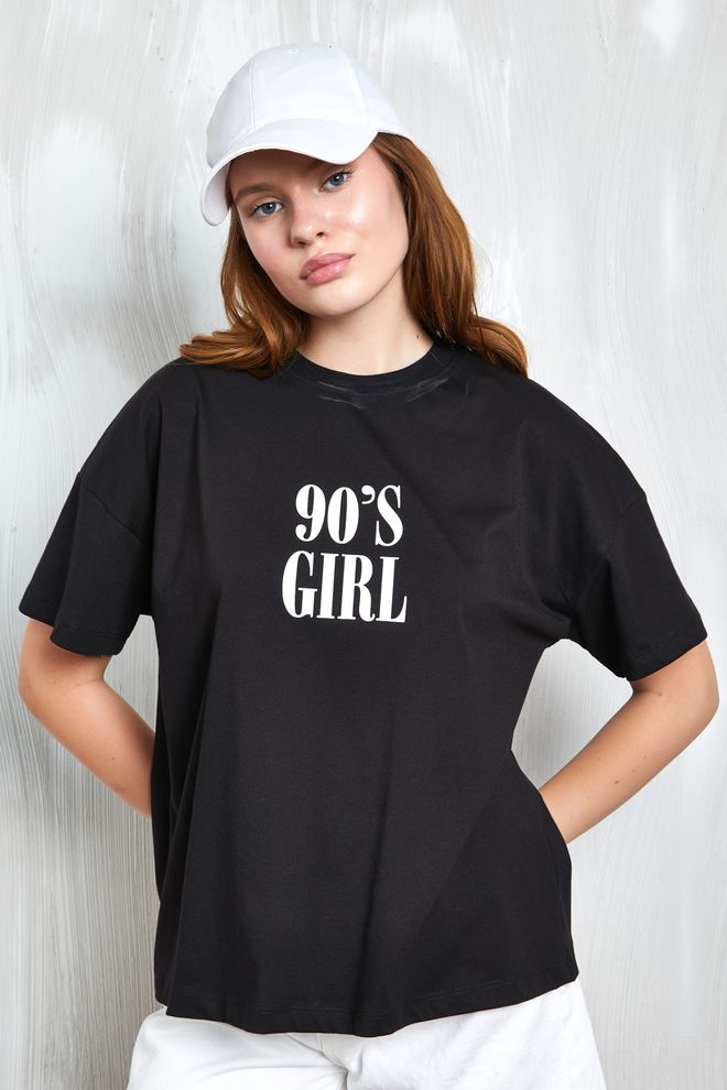 First Angels T shirt Oversize Stampata Nera 27336 Abbigliamento all'ingrosso Casuale