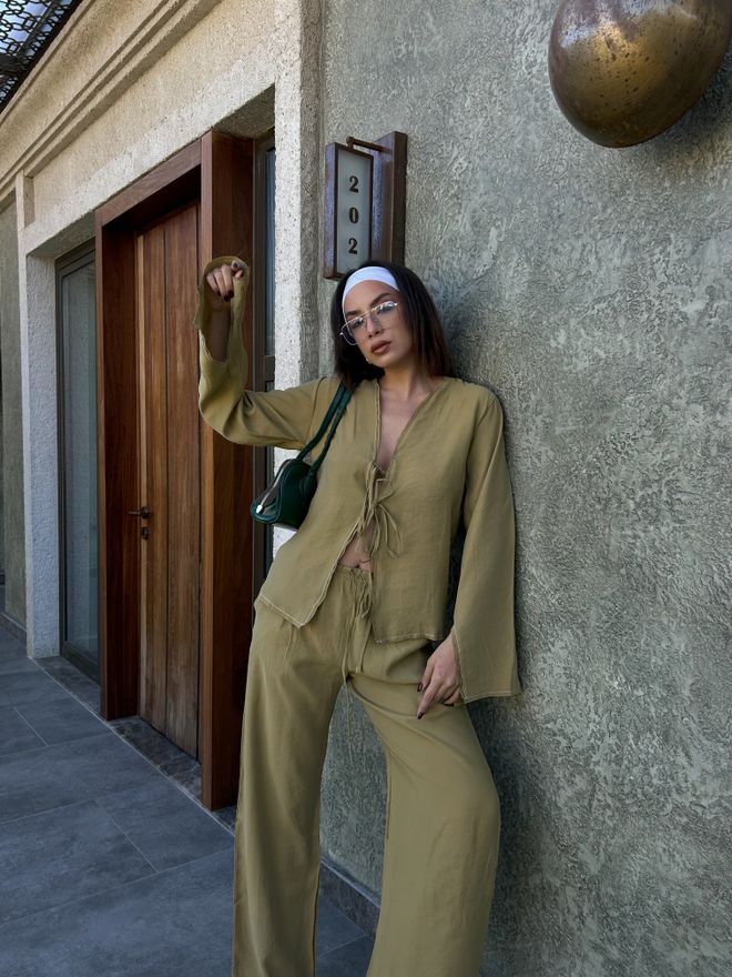 First Angels طقم مكون من الجزء السفلي/العلوي من قميص وبنطال بخياطة محيطية بنسبة 100% باللون الأخضر الزيتي 29014 ملابس بالجملة عيد ميلاد