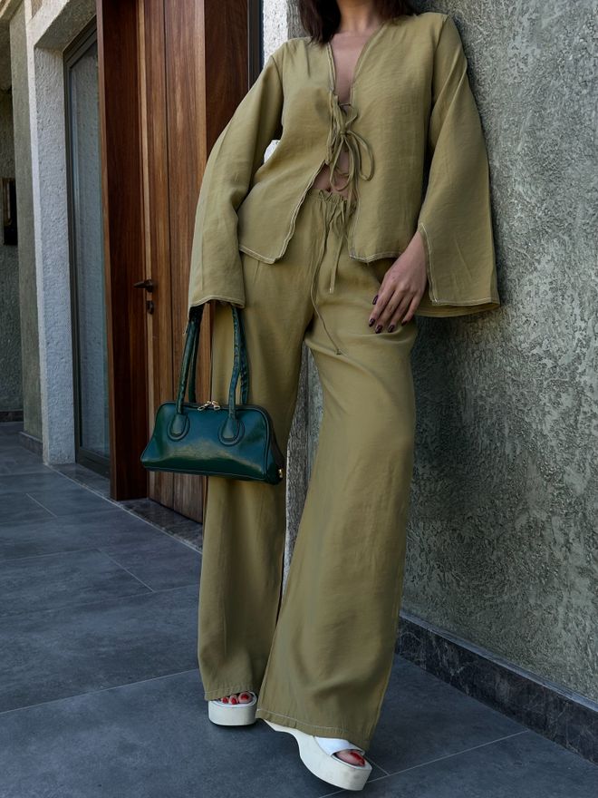 First Angels طقم مكون من الجزء السفلي/العلوي من قميص وبنطال بخياطة محيطية بنسبة 100% باللون الأخضر الزيتي 29014 ملابس بالجملة 4