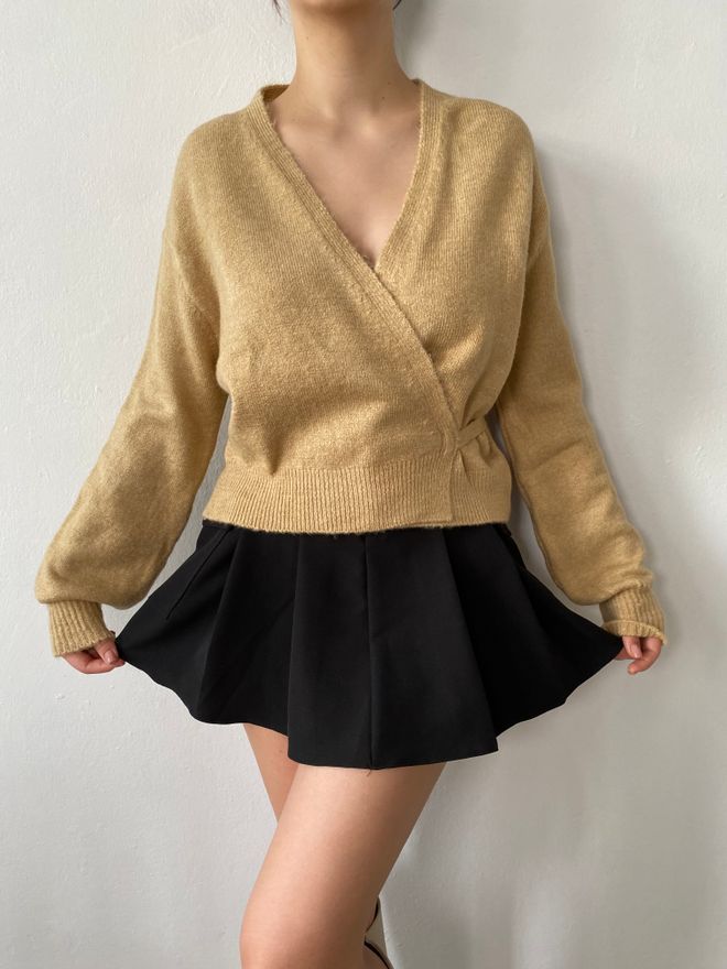 First Angels Zacht gebreid vest met dubbele rij knopen van nerts Groothandel Kleding Casual