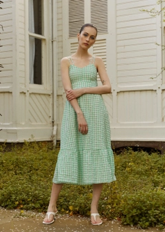 Модел на дрехи на едро носи 12955 - Double Strap Plaid Dress - Mint Green, турски едро рокля на Fk.Pynappel