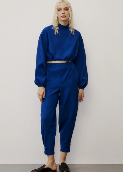 A model wears 31759 - Tracksuit - Saxe, wholesale Tracksuit of Fk.Pynappel to display at Lonca