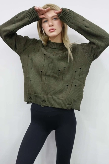A wholesale clothing model wears  Ripped Detail Knitwear Green
, Turkish wholesale Sweater of Flow