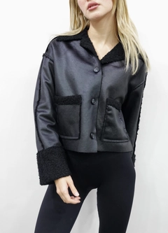 A wholesale clothing model wears flw10089-fur-jacket-black, Turkish wholesale Jacket of Flow