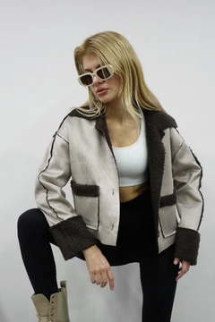 A wholesale clothing model wears flw10090-fur-jacket-light-brown, Turkish wholesale Jacket of Flow