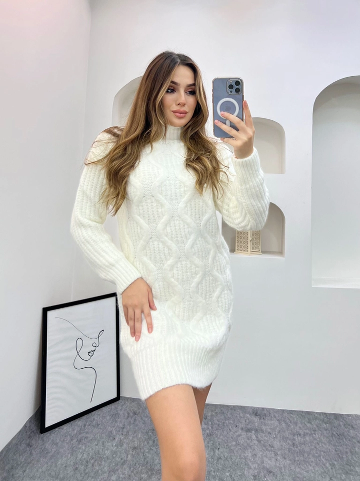Ένα μοντέλο χονδρικής πώλησης ρούχων φοράει 28080 - Dress - White, τούρκικο Φόρεμα χονδρικής πώλησης από Helios