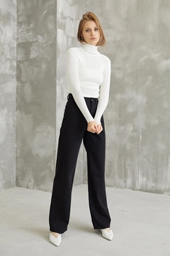 Veleprodajni model oblačil nosi 39099 - Fisherman's Sweater - White, turška veleprodaja Pulover od Helin Avşar