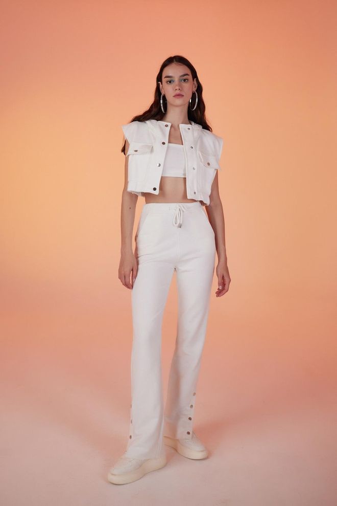 Holly Lolly Jura Vest White Wholesale Clothing Birthday