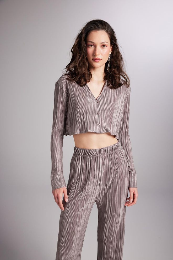 Holly Lolly Comoda Camicia Corta In Visone Abbigliamento all'ingrosso Casuale