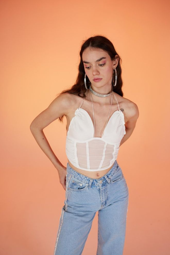 Holly Lolly Krótki Top Z Tiulu Wiązanego Sznurkiem – Biały Hurtowa sprzedaż odzieży Seksowny