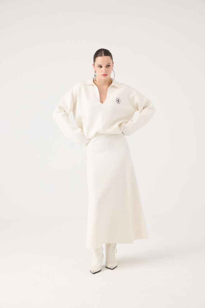 Holly Lolly Beyaz Bol Kalıp Derin Dekolteli Kazak Toptan Giyim Bahar