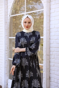 Una modelo de ropa al por mayor lleva HUL10065 - Turquoise Dress - Black, Vestido turco al por mayor de Hulya Keser