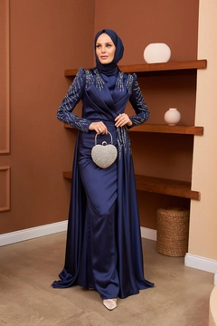 A wholesale clothing model wears hul10340-azra-evening-dress-navy-blue, Turkish wholesale Dress of Hulya Keser