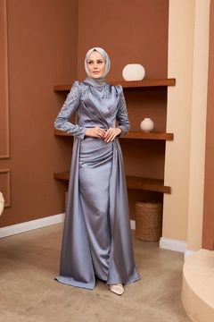 A wholesale clothing model wears hul10371-evening-dress-gray, Turkish wholesale Dress of Hulya Keser