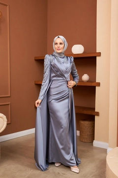 A wholesale clothing model wears hul10371-evening-dress-gray, Turkish wholesale Dress of Hulya Keser