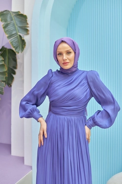 A wholesale clothing model wears hul10618-efil-evening-dress-purple, Turkish wholesale Dress of Hulya Keser