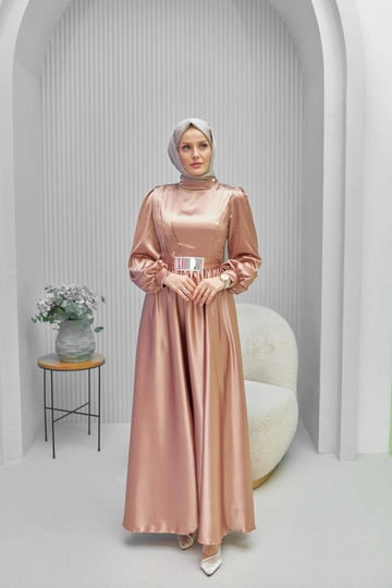 A wholesale clothing model wears  Gülben Evening Dress - Mink
, Turkish wholesale Dress of Hulya Keser