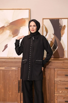 Una modelo de ropa al por mayor lleva 47323 - Suit - Black, Traje turco al por mayor de Hulya Keser