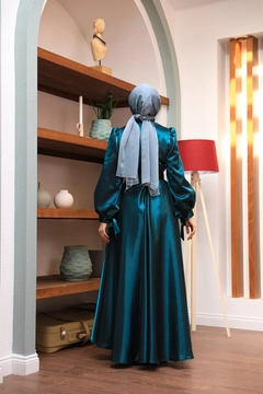 A wholesale clothing model wears 47332 - Evening Dress - Blue, Turkish wholesale Dress of Hulya Keser