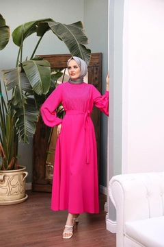 A wholesale clothing model wears 47354 - Evening Dress - Fuchsia, Turkish wholesale Dress of Hulya Keser