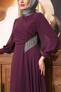 A wholesale clothing model wears 47373 - Evening Dress - Plum, Turkish wholesale Dress of Hulya Keser
