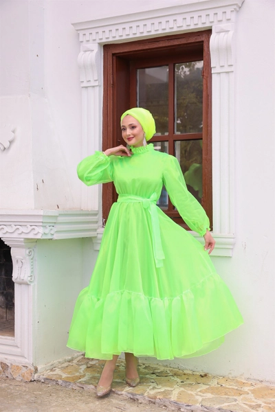 A model wears 37656 - Evening Dress - Green, wholesale Dress of Hulya Keser to display at Lonca