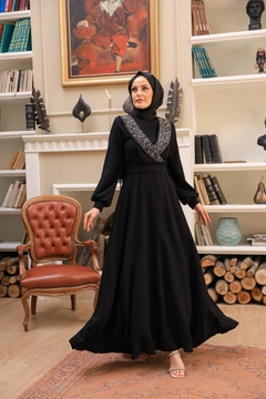 Модел на дрехи на едро носи 37663 - Evening Dress - Black, турски едро рокля на Hulya Keser
