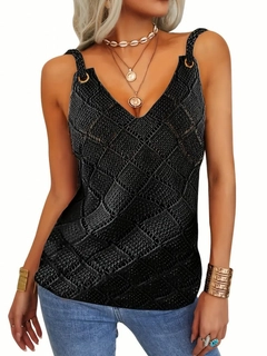 A wholesale clothing model wears jan14128-women's-sleeveless-ring-detail-diamond-pattern-strappy-knitwear-blouse-black, Turkish wholesale Blouse of Janes