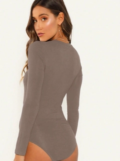 A wholesale clothing model wears jan14318-sandy-fabric-bodysuit-milky-brown, Turkish wholesale Blouse of Janes