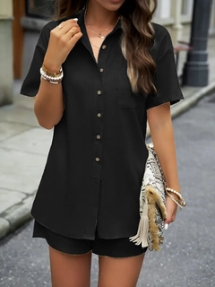 A wholesale clothing model wears jan14458-women's-short-sleeve-aerobin-shirt-&-shorts-set-black, Turkish wholesale Suit of Janes