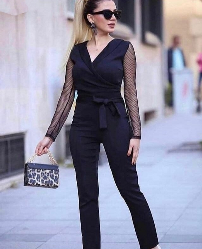 Janes Damen Jumpsuit Aus Importiertem Crêpe Mit Langen Ärmeln Zweireiher Kragenärmeln Tülldetail Und Taillengürtel – Schwarz Großhandelskleidung Elegant