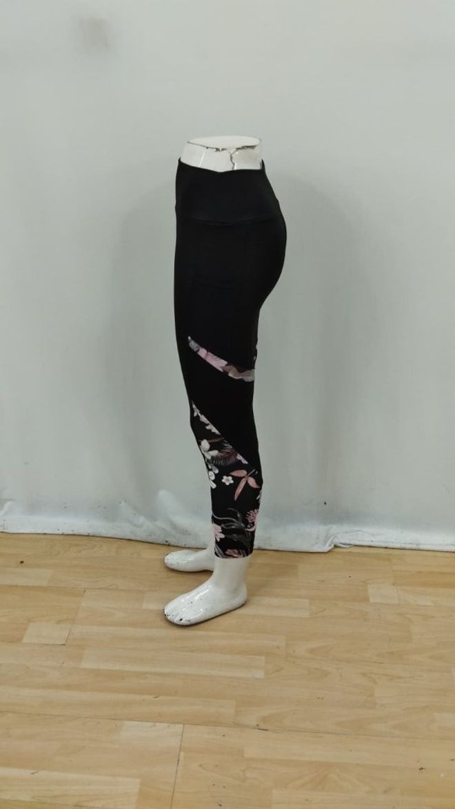 Janes Pantaloni Tregging Neri Floreali Abbigliamento all'ingrosso Estate