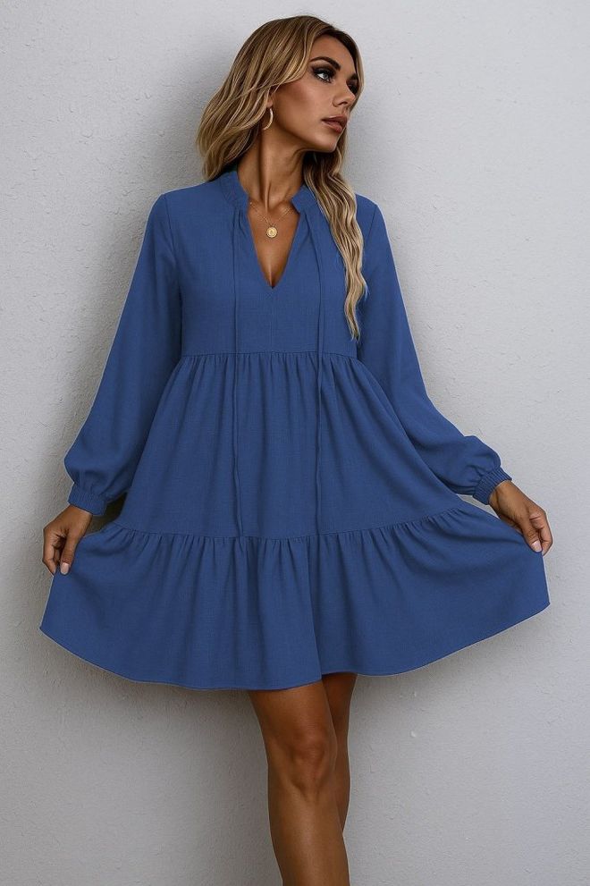 Janes Blaues Babydoll Minikleid Mit Langen Geraden Ärmeln Großhandelskleidung Modest