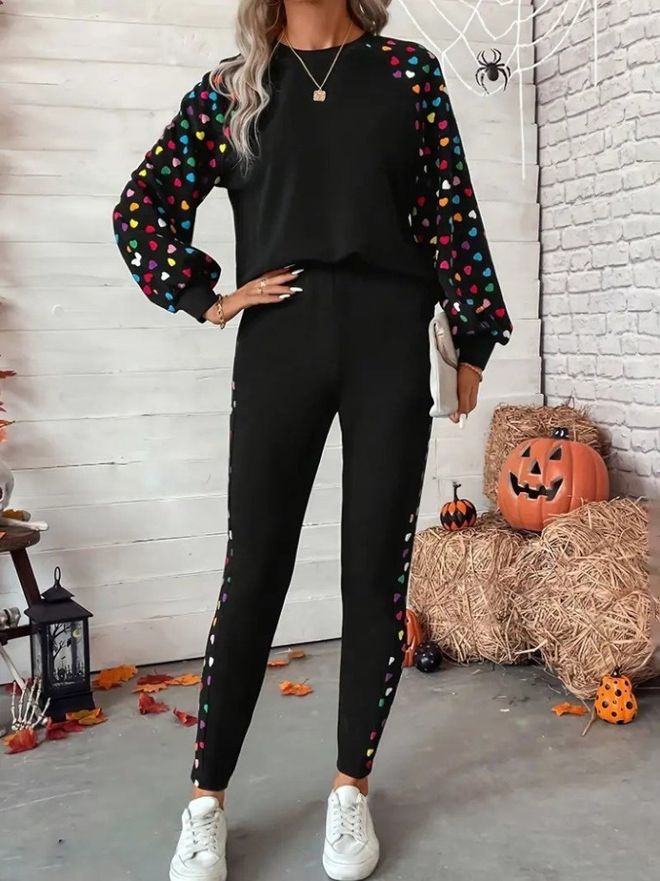 Janes Ensemble Noir Décontracté Sportif Avec Motifs Cœurs Vêtements en gros Sport