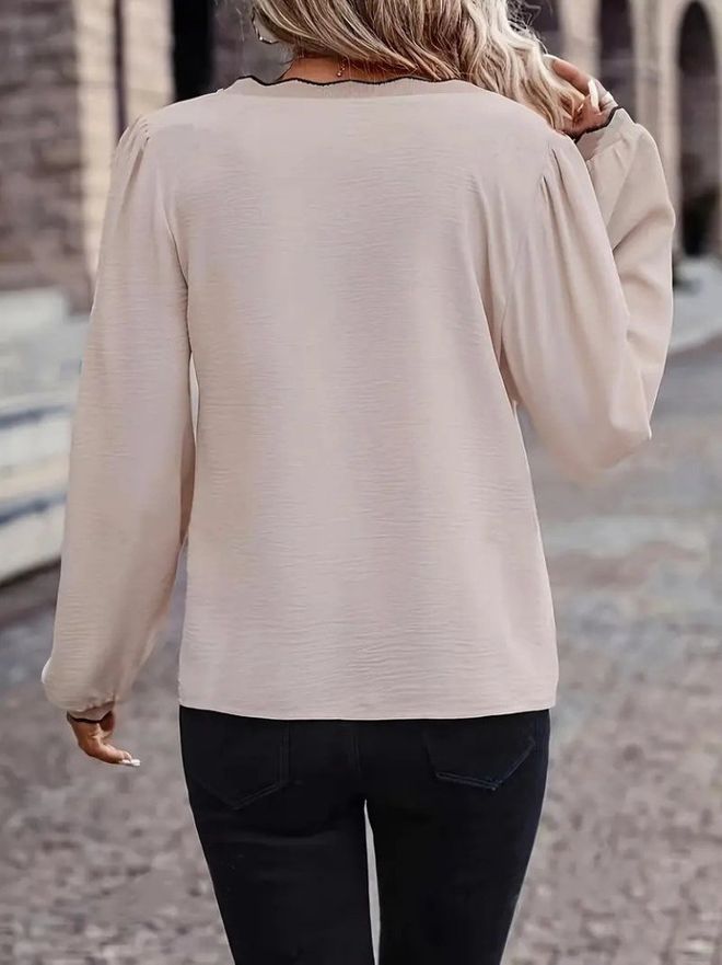 Janes Blusa Beige Con Mangas Con Volantes Y Escote En V Ropa al por mayor Trabajo
