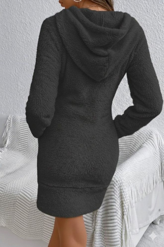Janes Crna Mini Džemper Haljina S V izrezom I Dugim Rukavima Dress Black V Neck Mini Sweater Dress With Long Sleeves Veleprodaja odjeće Plaža