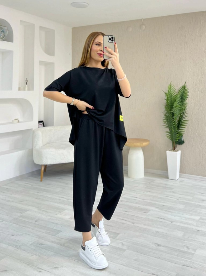 Janes Black Casual Sport Set With Oversized Fit Wholesale Clothing Casual