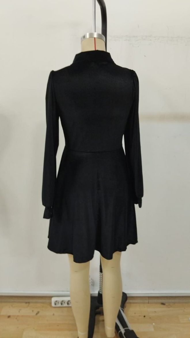 Janes Элегантное Черное Мини Платье С Расклешением Оптовая продажа одежды Сексуальный