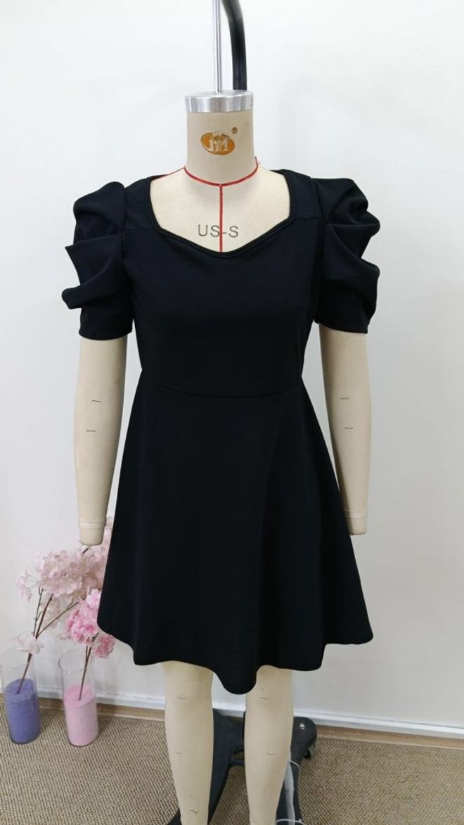 Janes Siyah Fit & Flare Mini Elbise Fırfırlı Kol Detayı Toptan Giyim Doğum Günü