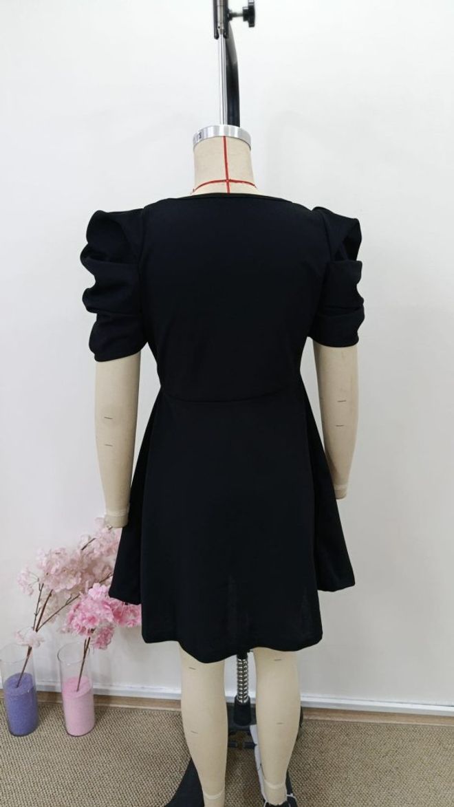 Janes Siyah Fit & Flare Mini Elbise Fırfırlı Kol Detayı Toptan Giyim Resmi