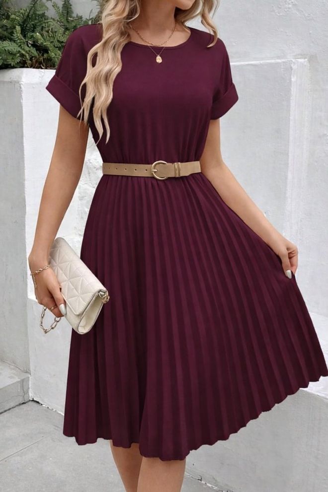 Janes Платье Бордового Цвета Фасон Fit And Flare Миди С Коротким Рукавом Оптовая продажа одежды Повседневный