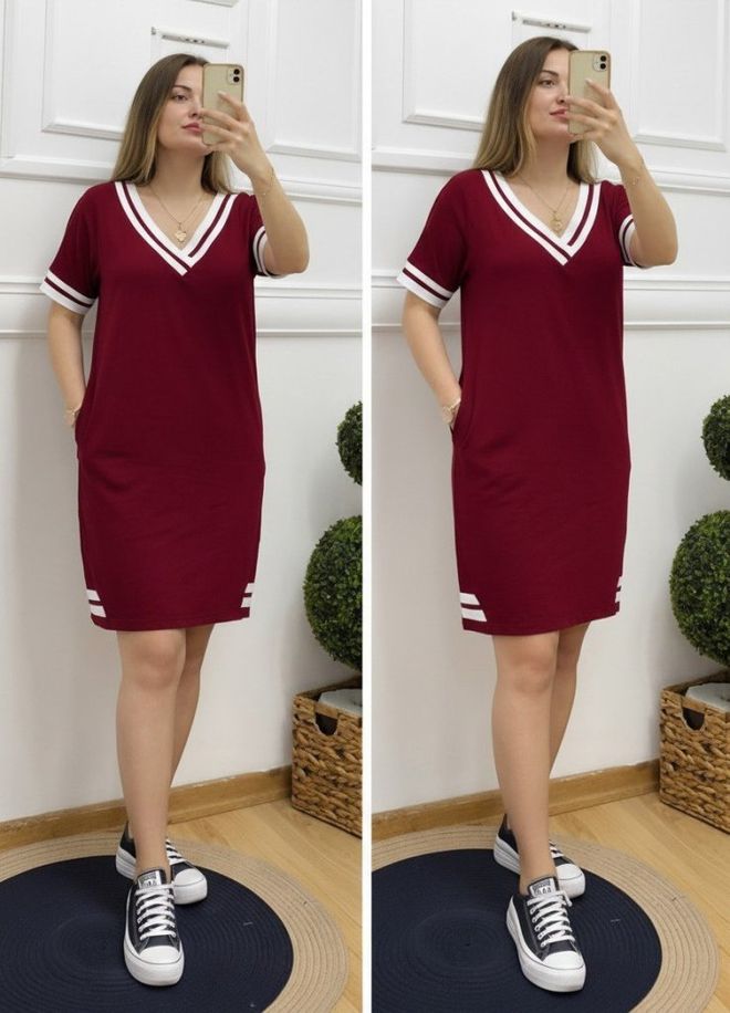 Janes Vestido Camiseta Rojo Clarete Con Escote En V Y Rayas Ropa al por mayor Modesto