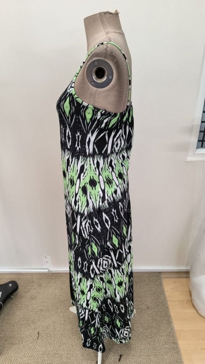 Janes فستان أخضر بوهو كاجوال انزلاقي بنمط هندسي ملابس بالجملة 5