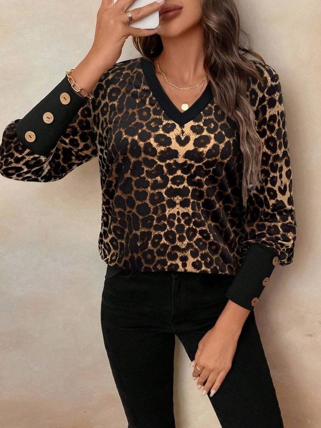 Janes Siyah Leopar Baskılı Çan Kollu Bluz Toptan Giyim 1