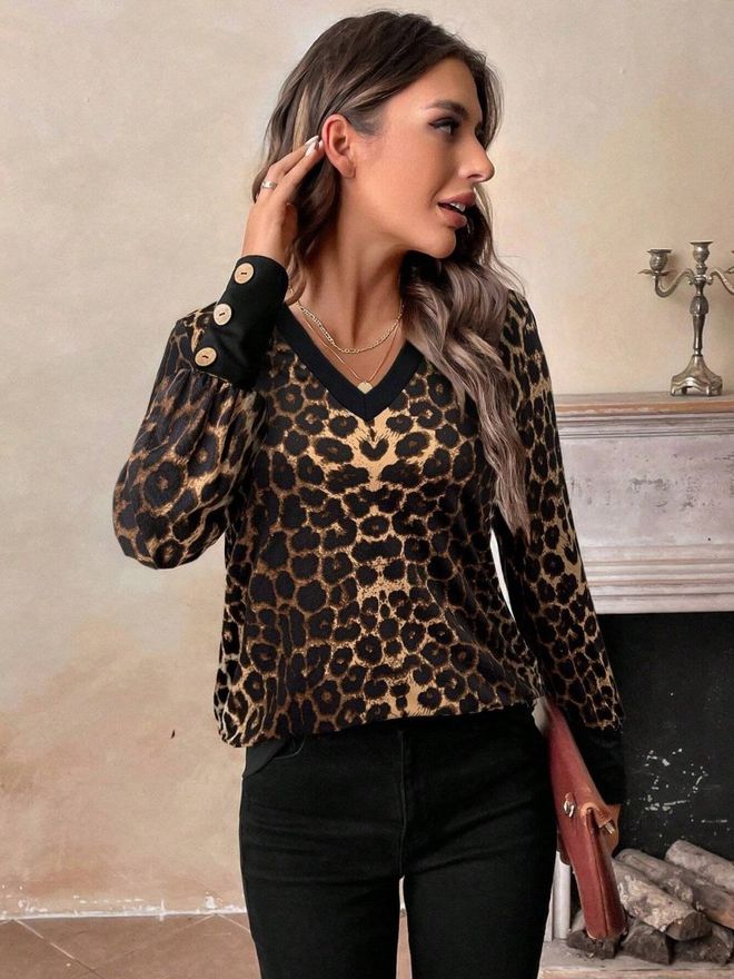 Janes Siyah Leopar Baskılı Çan Kollu Bluz Toptan Giyim İş