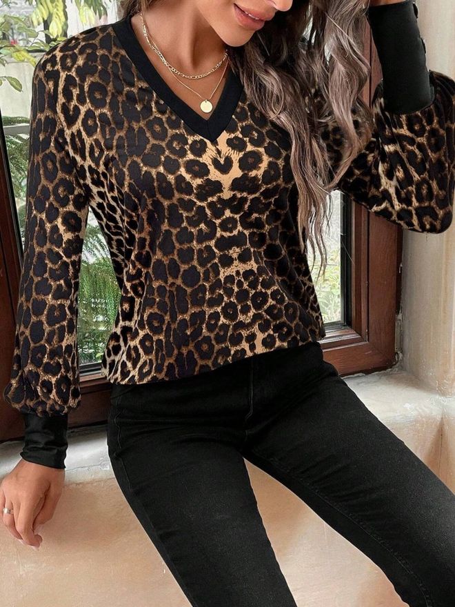 Janes Siyah Leopar Baskılı Çan Kollu Bluz Toptan Giyim Sonbahar